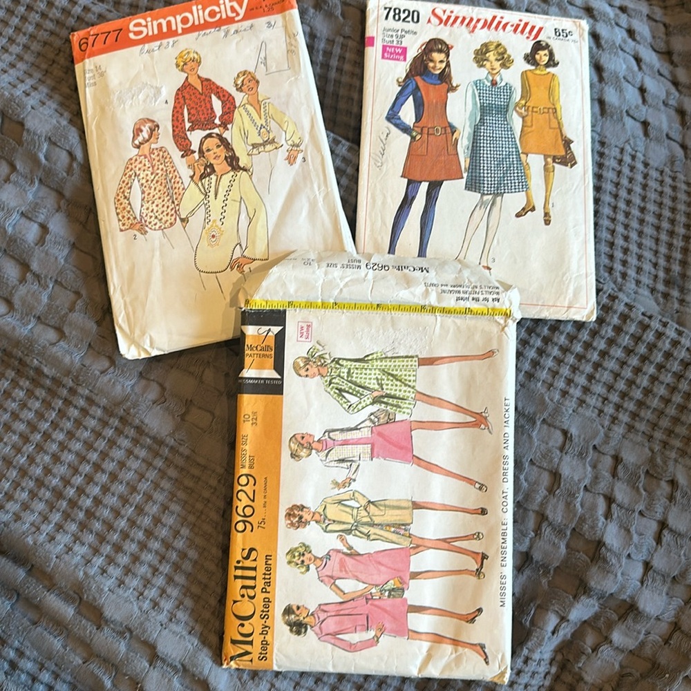 Lot-Vintage Sewing  Patterns 16 total